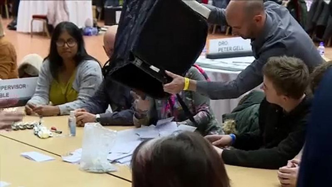 Kommunalwahlen in England und Nordirland: Schlappe für Labour und Tories