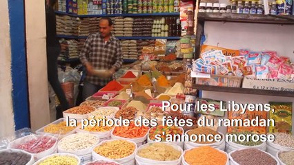 Libye: les habitants de Tripoli abordent le ramadan les poches vides