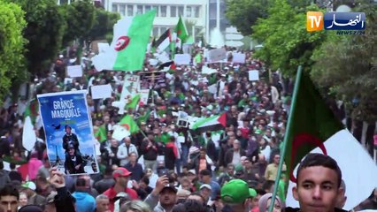 الحراك الشعبي: سياح أجانب في قلب مسيرات الجمعة.. إنبهار بكل ما هو جزائري
