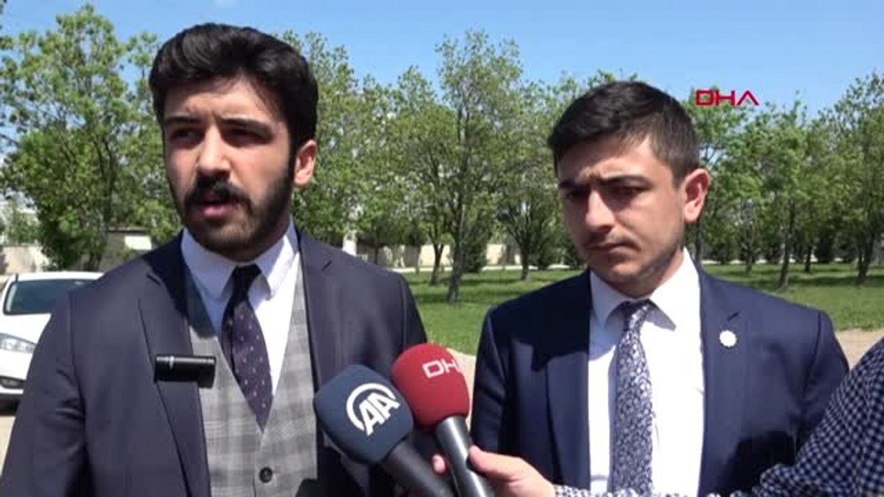 Bursa Sahibinin Borçları Nedeniyle Haciz Konulan Yarış Atına, İkinci İhalede de Alıcı Çıkmadı