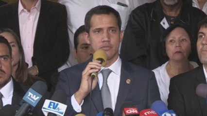 Oposición venezolana pedirá en cuarteles militares que den la espalda a Maduro