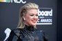 Kelly Clarkson Has Appendix Removed After Hosting 'Billboard' Music Awards