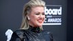 Kelly Clarkson Has Appendix Removed After Hosting 'Billboard' Music Awards