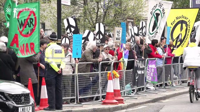 Anti-nuclear activist breaches Westminster Abbey security at Nuclear deterrent service