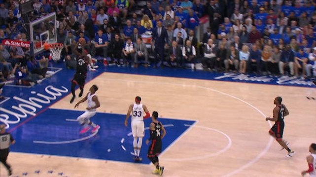 Siakam rocks rim with Raptors alley-oop