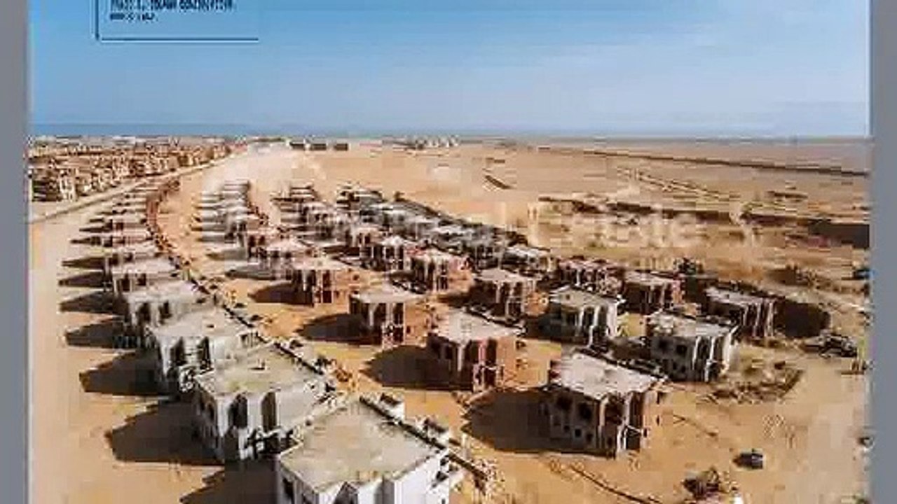 شالية بفيو رائع علي البحر بالكامل للبيع بالقسط في العين السخنة ازها
