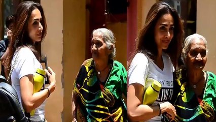 Malaika Arora spotted with her old fan; Check Out | FilmiBeat