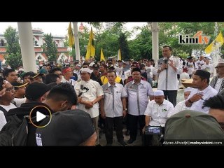 Berhimpun demi Adib, “Daulat Tuanku” dan "Hancur Munafik" dilaungkan