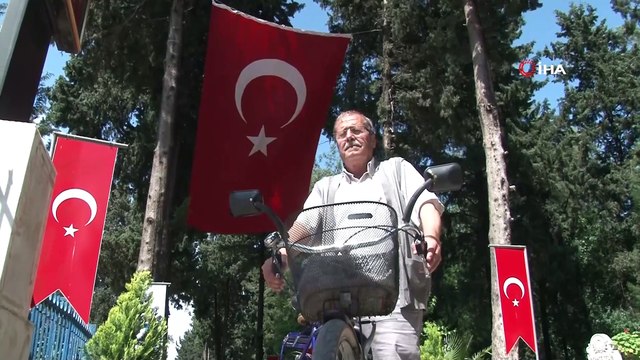 Şehit babası, otobüs şoförünün hakaretine maruz kaldığı günden beri sadece bisiklete biniyor
