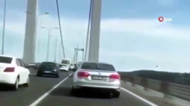 15 Temmuz Şehitler Köprüsü'nde trafik terörü! Peş peşe makaslar attı
