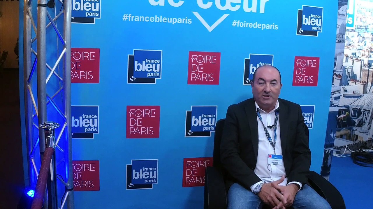 Jacques Pitoux présente son drone au concours Lépine - Foire de Paris