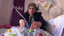 Meme kanserine yakalandı, 12 kez ameliyat oldu, pes etmedi...72 yaşındaki Fatma teyze, gelinlik kızlara çeyiz hazırlıyor