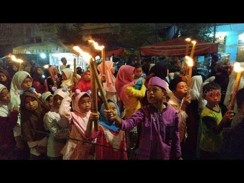 Sambut Ramadan, Warga Senen Jakarta Pawai Obor