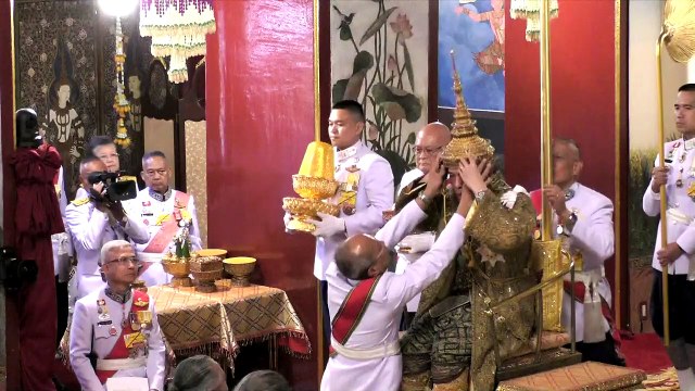 Thaïlande: Rama X couronné roi