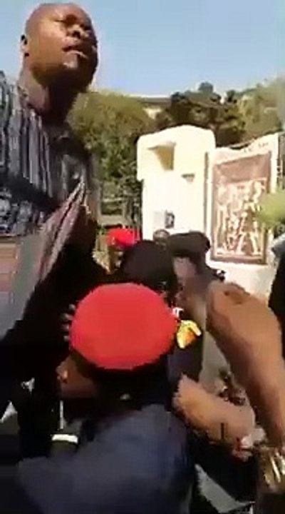 Arrestation musclée de Guy Marius Sagna