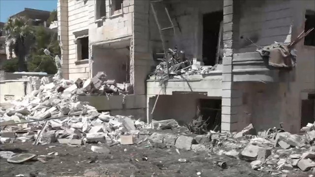 قتلى وجرحى بانفجار سيارة ملغمة في إدلب