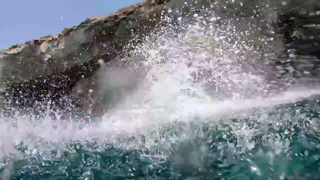 Cliff Breaks off Under Divers Feet