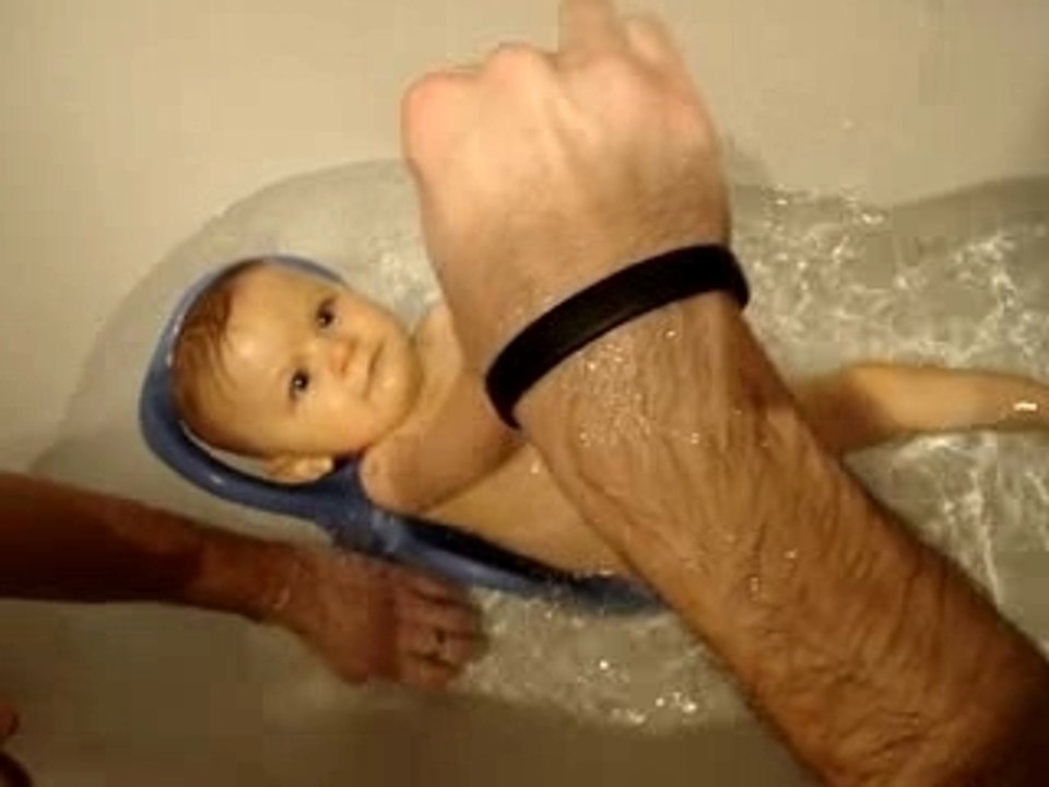 Léa dans le bain, 29 janvier 2008