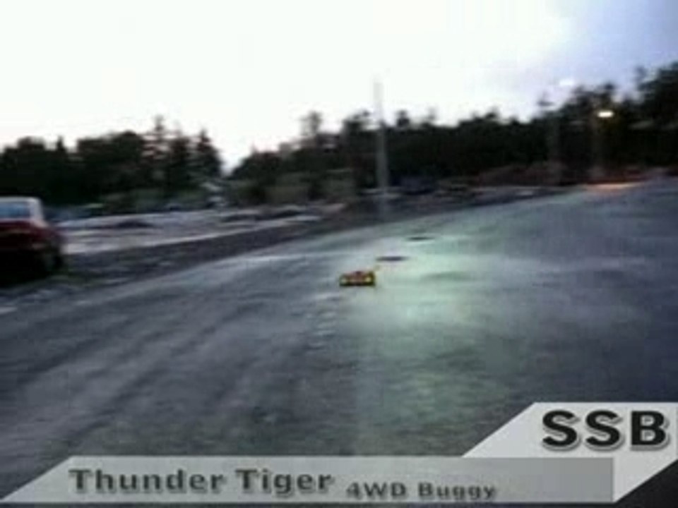 Thunder Tiger SSB 4WD Buggy