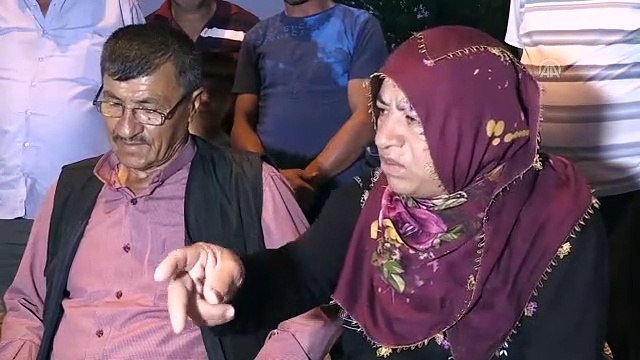 Emine Bulut'un annesi Fadime Bulut: Hiç mi Müslüman yokmuş karşısında
