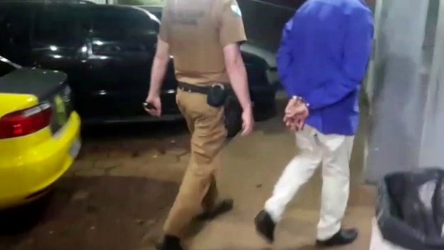 Homem é detido pela PM acusado de agredir mulher no Bairro São Cristóvão