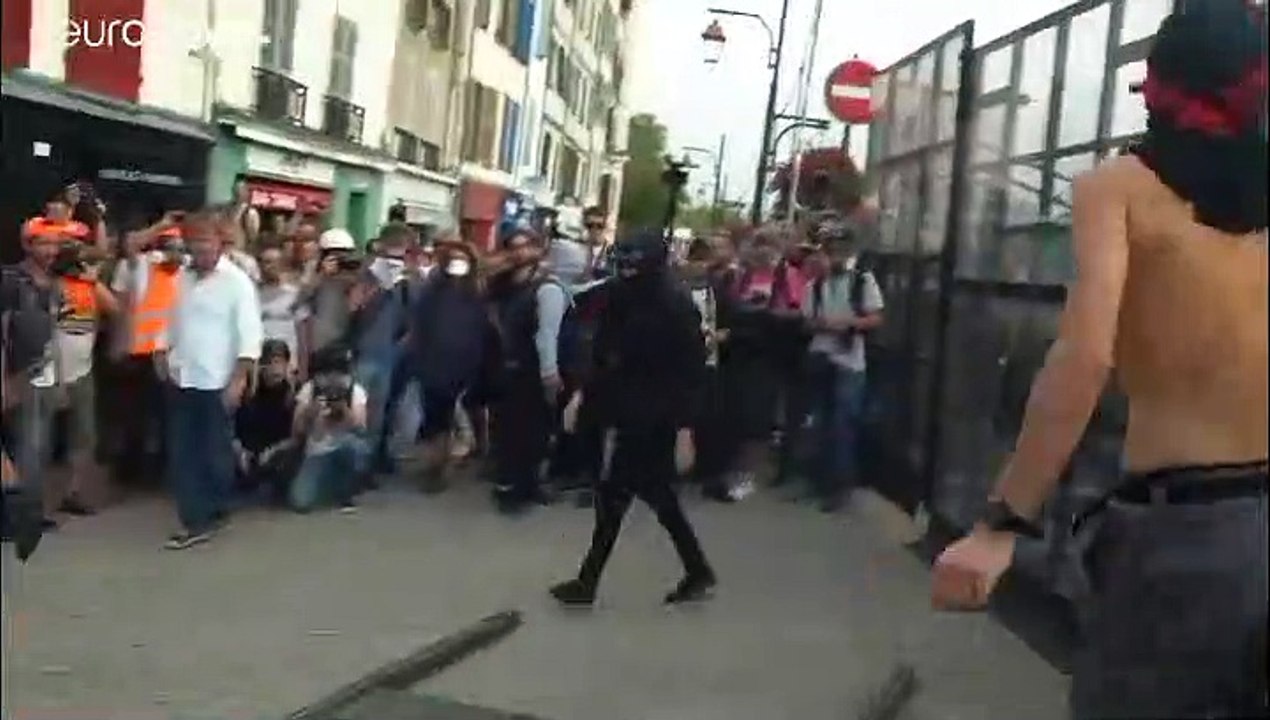 Demonstrationen und Tränengas am Rande des G7-Gipfels