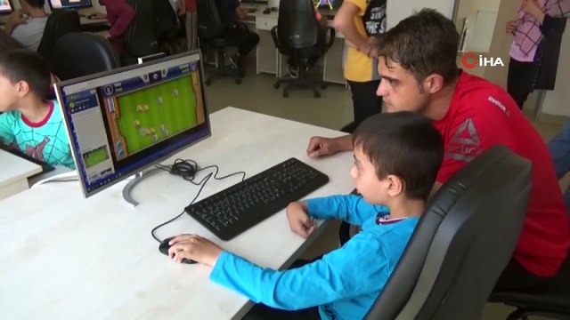 Fiziksel engelli Muhammed'e altın dokunuş