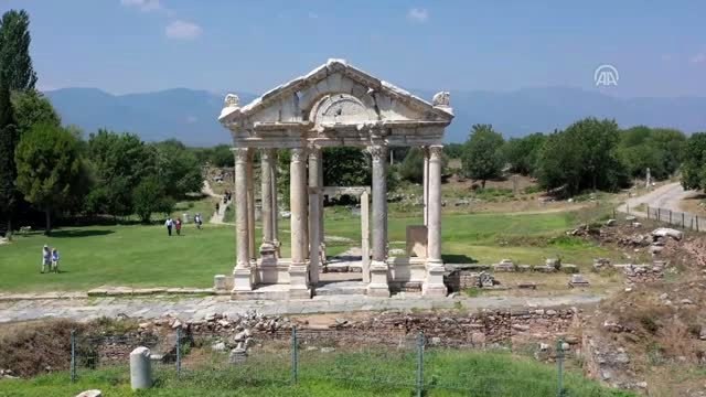 1718 yıllık fiyat fermanı ziyarete açılacak