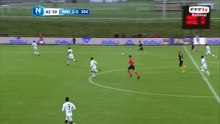 Enorme occasion de JARJU dans la surface mais sa frappe est contré par un défenseur de Cholet.