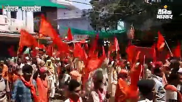 दिग्विजय सिंह का रोड शो