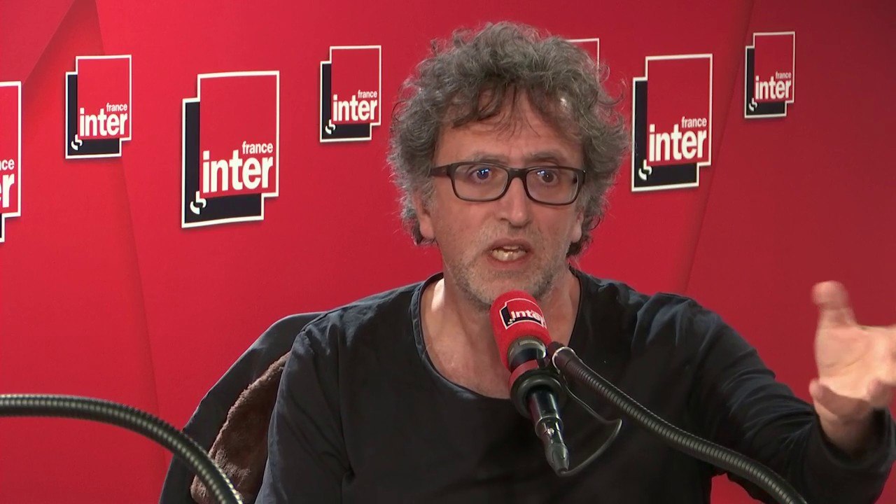 Lionel Naccache, neurologue : "Il y a une disparition de l'effort fourni pour accéder à l'information. (...) mais par l'effort c'est une des manières de prendre conscience de soi."