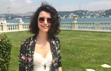 Uzun Süredir Siyasi Paylaşım Yapmayan Beren Saat, Ekrem İmamoğlu'na Destek Oldu