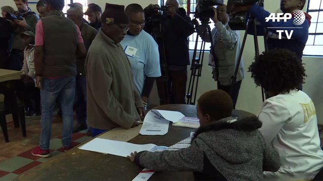 إنتخابات في جنوب افريقيا وفوز متوقع لحزب المؤتمر الوطني الحاكم