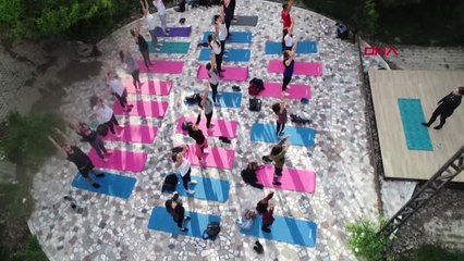Edirne Obeziteye Dikkat Çekmek İçin Yoga Yaptılar