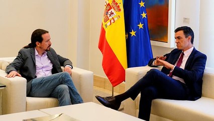 Sanchez meets with opposition leaders as coalition talks get underway in Spain
