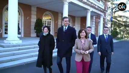 Sánchez ocultó en su declaración de actividades la elaboración de 'su' libro ‘Manual de Resistencia’