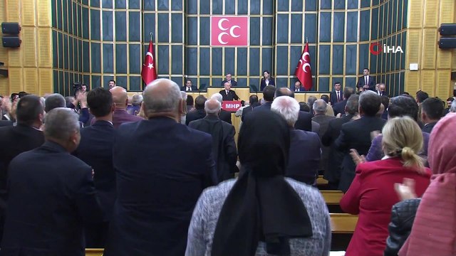 MHP lideri Bahçeli: 'Yüce Divan hatırlatması yapan, CHP'nin iflas etmiş sözcüsüdür. Ekrem İmamoğlu'nun T.C'yi eklemesinin bana kapak olacağını söylemiş, aferin çok güzel laf ettin. Sana çoktan kapak oldu da ya duymadın ya da duyurmadı'