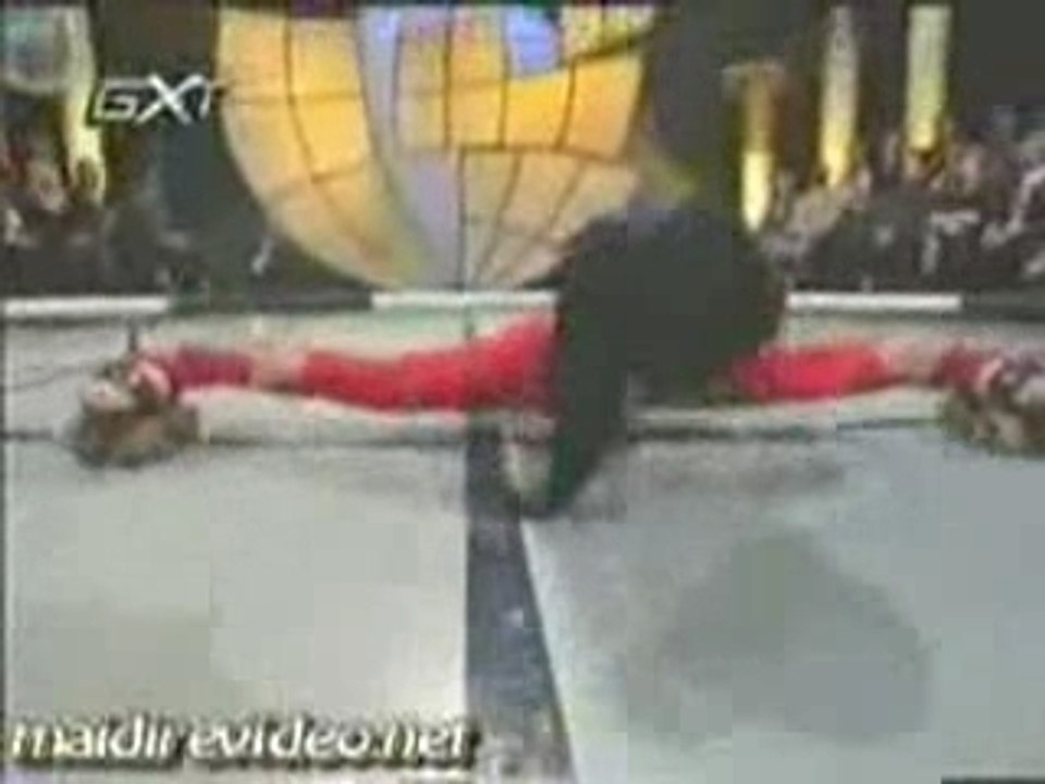 Record Limbo skating - 7 anni di bambina