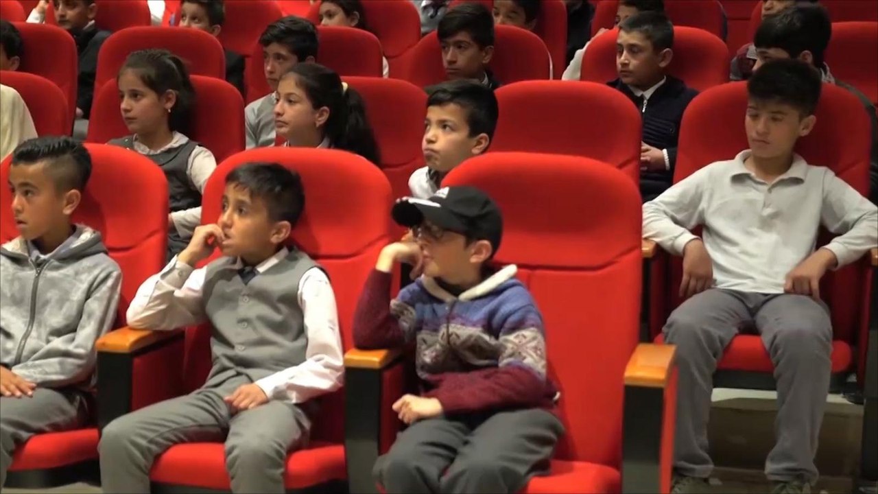 قاعة سينمائية مجانية لأطفال السليمانية