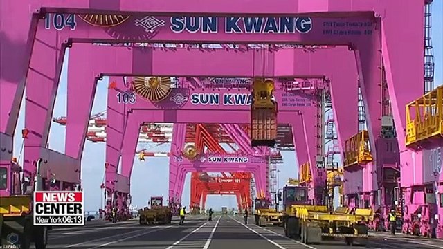 Gov't unveils new measures to support small and mid-sized firms' online exports