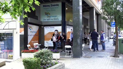 Άνοιξαν τα εκλογικά κέντρα στη Λαμία