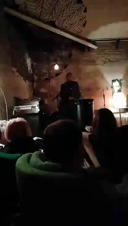 Der Kosmonaut-STCUM Featuring Oliver Mandic