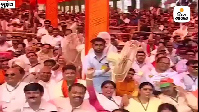 કુરુક્ષેત્રમાં સ્ટેજ પર પીએમ મોદીએ કોંગ્રેસે આપેલી ગાળો ગણાવી