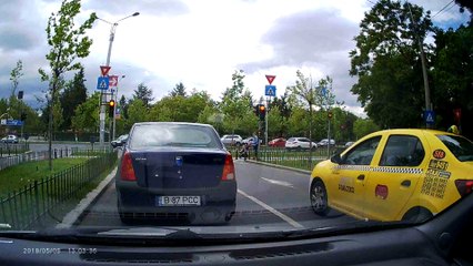 Drive in Bucharest - 05.Mai.2019 - Video 20