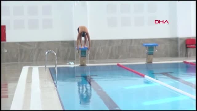 Denizli - Yüzme Yarışında Yere Düşülen 13 Yaşındaki Seyfi Diker, O Anları Anlattı