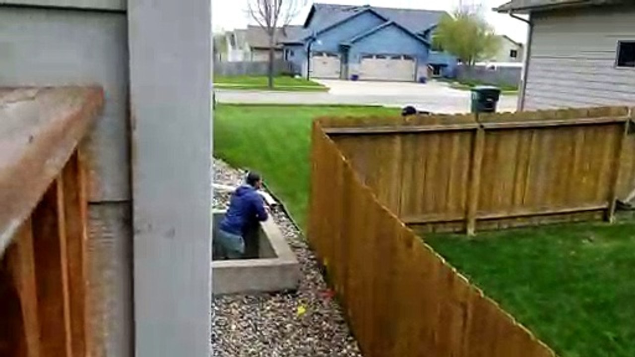 K9 Unit Sinks His Teeth into Suspect