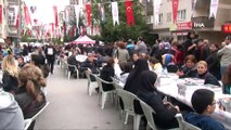 Ataşehirliler sokak iftarında bir araya geldi