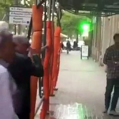 Josep Bou ha  tenido que hacer de bombero improvisado cuando salía de trabajar.