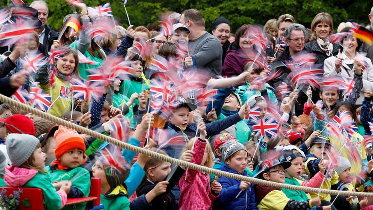 Leipzig feiert Charles und Camilla