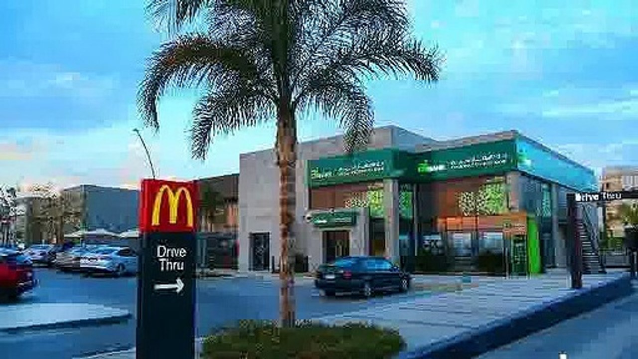 محل تجاري بمساحه 600م في بيفرلى هيلز للايجار